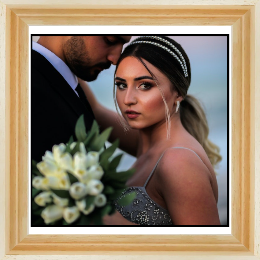 stretched-canvas-print-with-floater-frame LIVEARf Order #L9hm4qo