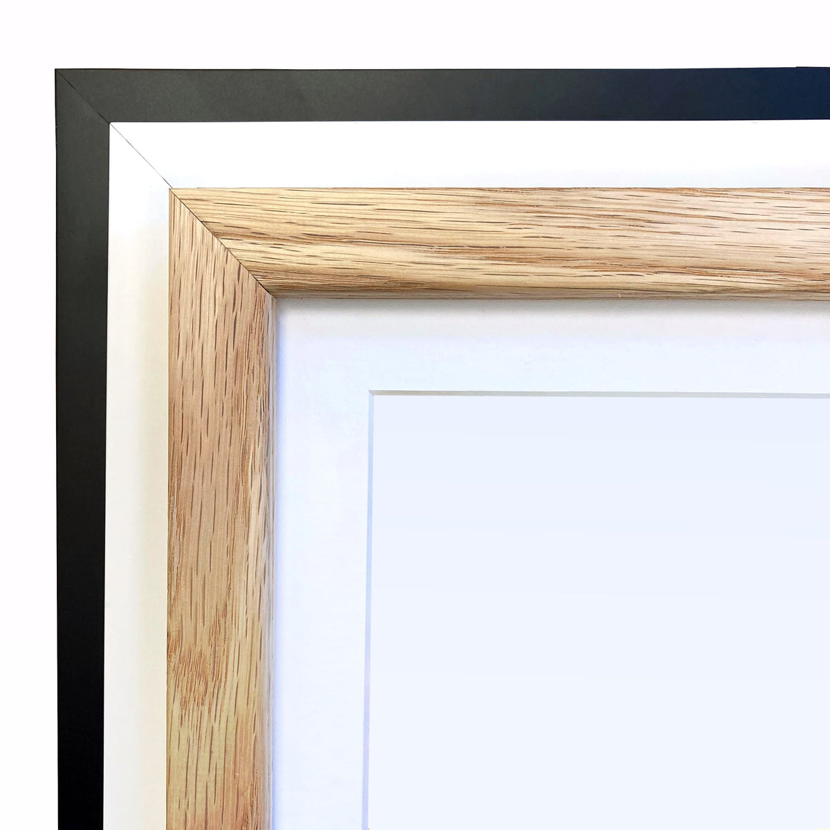 Studio Frame Design Classic Wood Studio Frame – FrameLab Studio